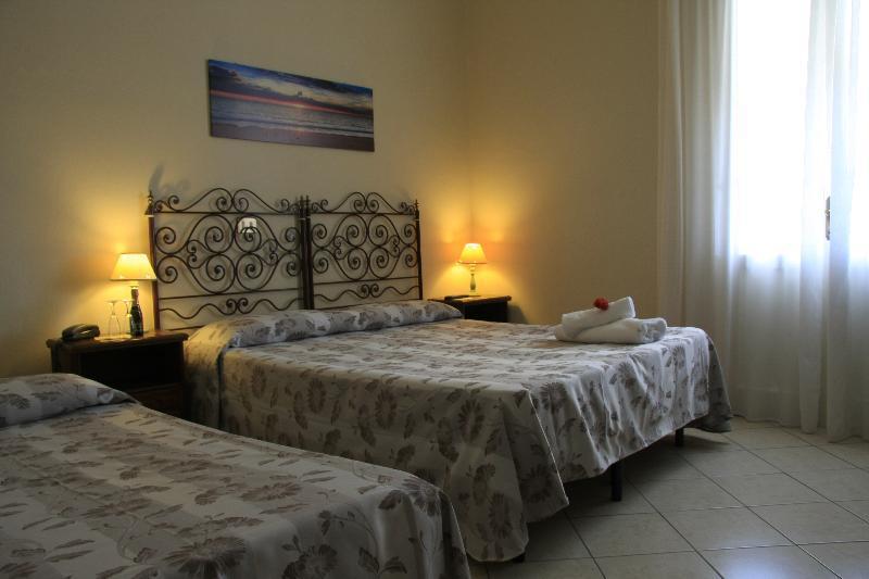 Hotel La Pineta Al Mare Forte dei Marmi Extérieur photo